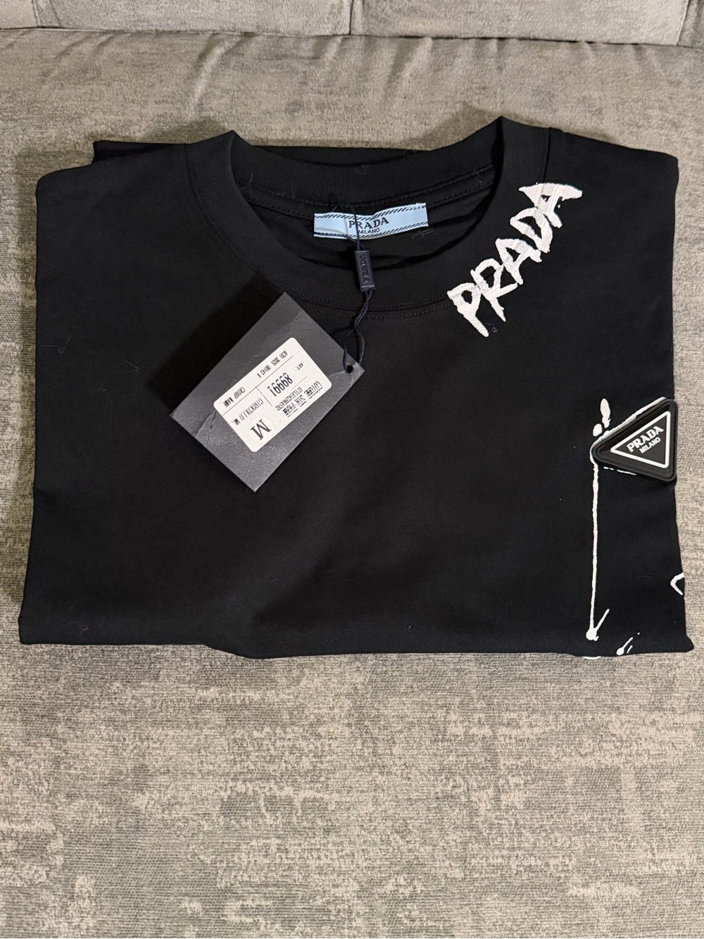 T shirt Men Black Short Sleeve Tee with White Chest Logo